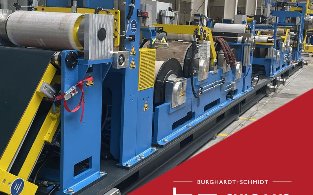 Präzision, die weltweit ankommt – unsere neue Streck-Biege-Richtanlage geht nach China